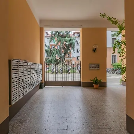 Sweet Flat Near Bocconi Tibaldi 66 *